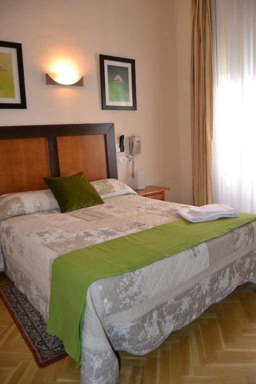 Hostal Greco Gran Via مدريد المظهر الخارجي الصورة