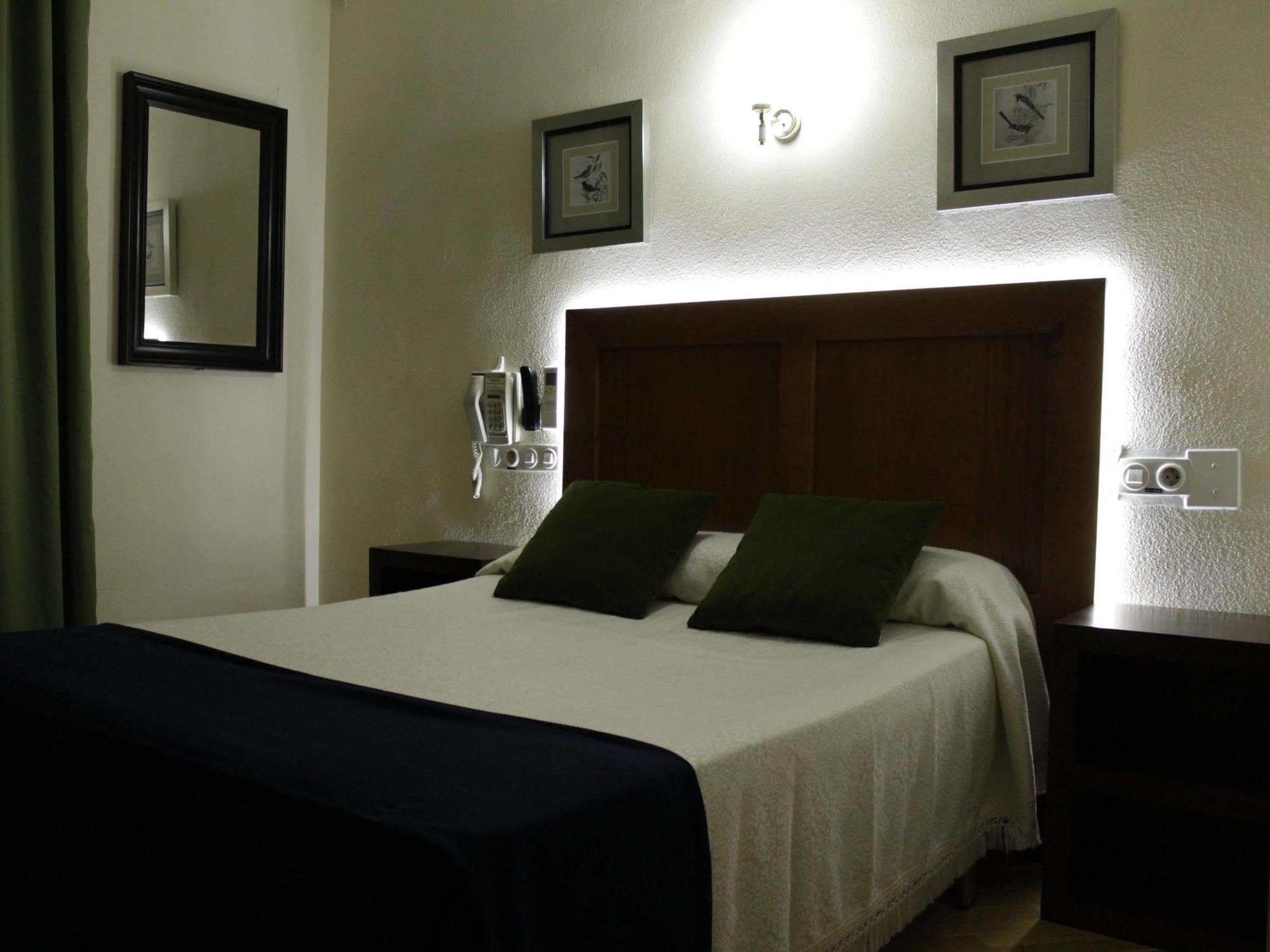 Hostal Greco Gran Via مدريد المظهر الخارجي الصورة